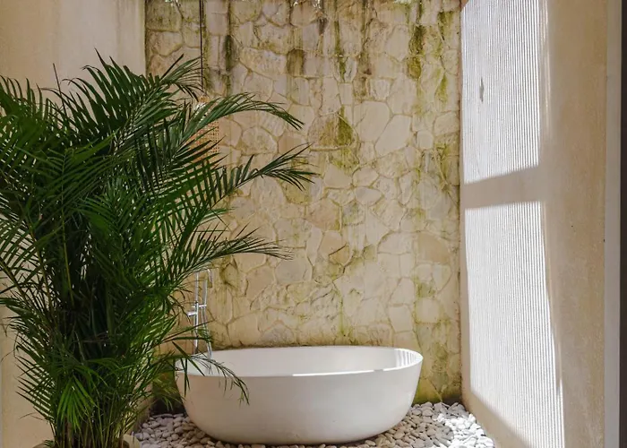 Abangan Palace - Three Bedroom Private Pool