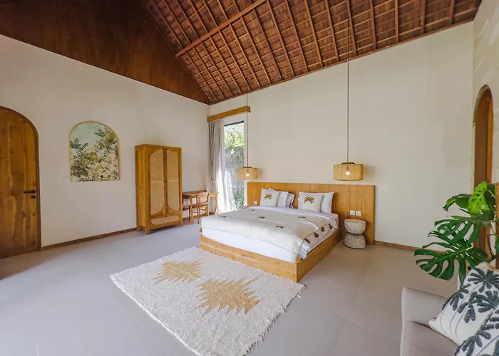 Abangan Palace - Three Bedroom Private Pool ヴィラ ウブド