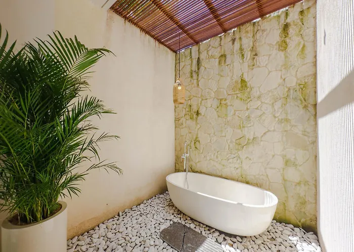 Abangan Palace - Three Bedroom Private Pool ヴィラ