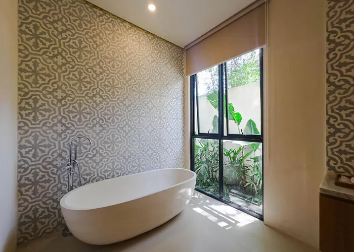 Abangan Palace - Three Bedroom Private Pool ヴィラ ウブド