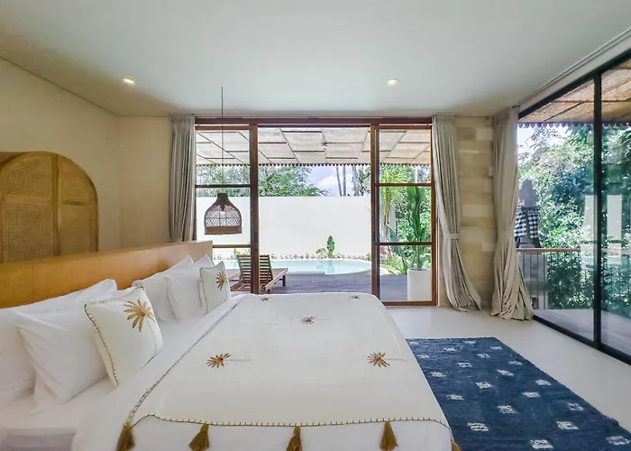 Abangan Palace - Three Bedroom Private Pool ウブド