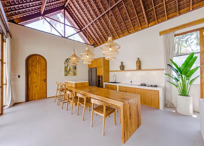 ヴィラ Abangan Palace - Three Bedroom Private Pool *