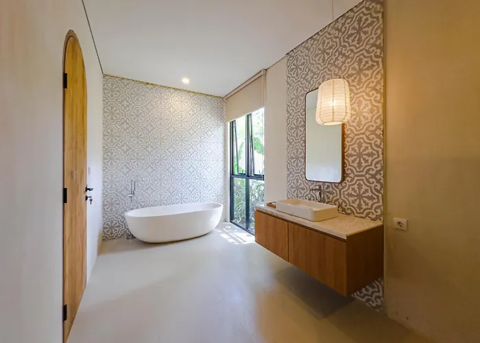 Abangan Palace - Three Bedroom Private Pool ウブド