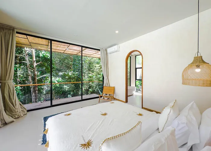 ヴィラ Abangan Palace - Three Bedroom Private Pool *