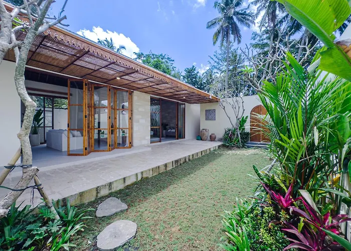 Abangan Palace - Three Bedroom Private Pool *